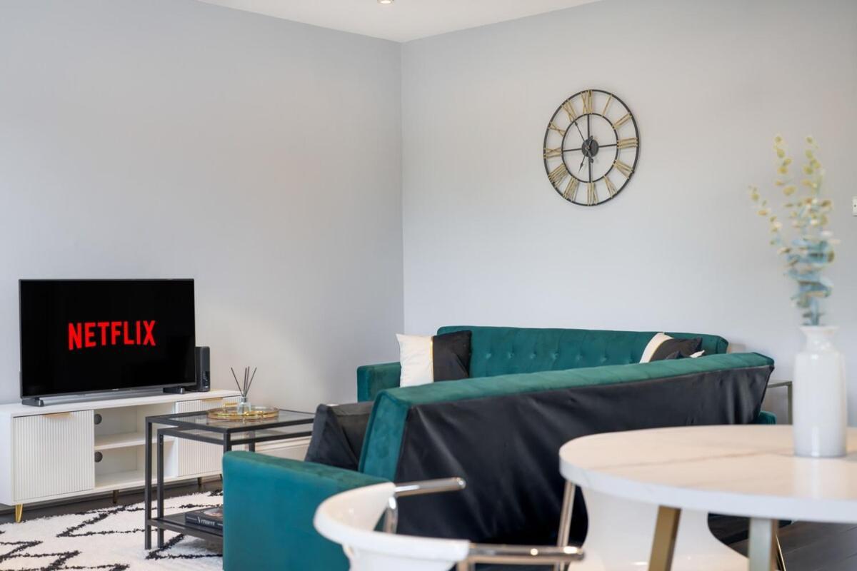 Luxury Tottenham Stadium Retreat - 2 Minute Walk To Stadium Londra